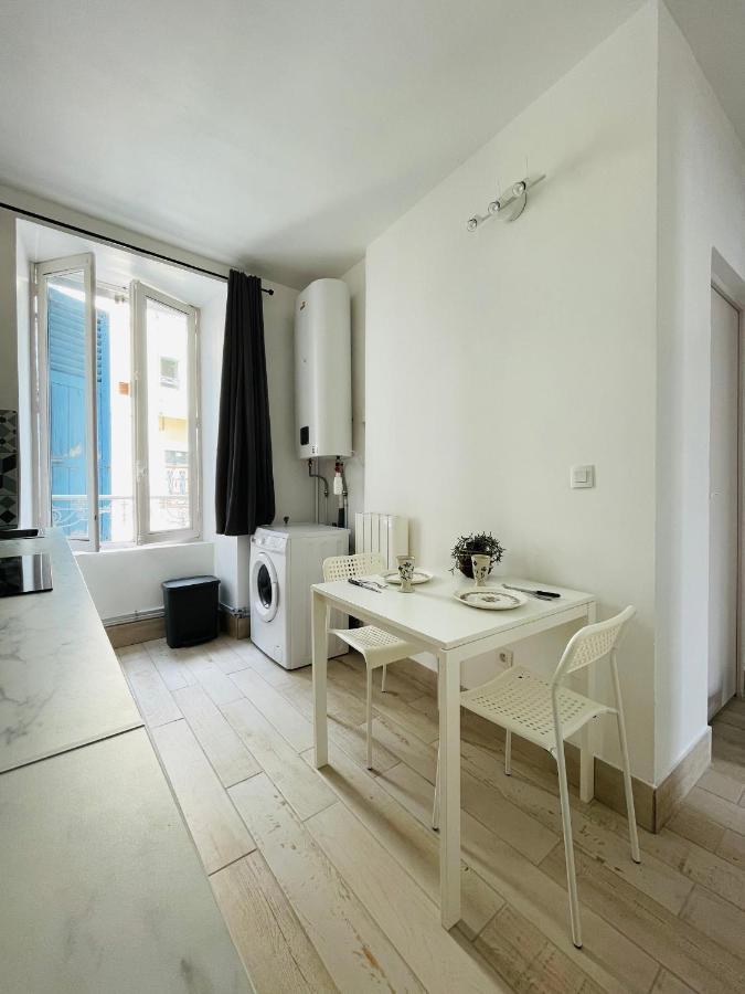 Dnn - Modern 1 Bedroom Center Thiers - Free Wifi And Parking - Near Lyon, Vichy, Clermont Exterior photo